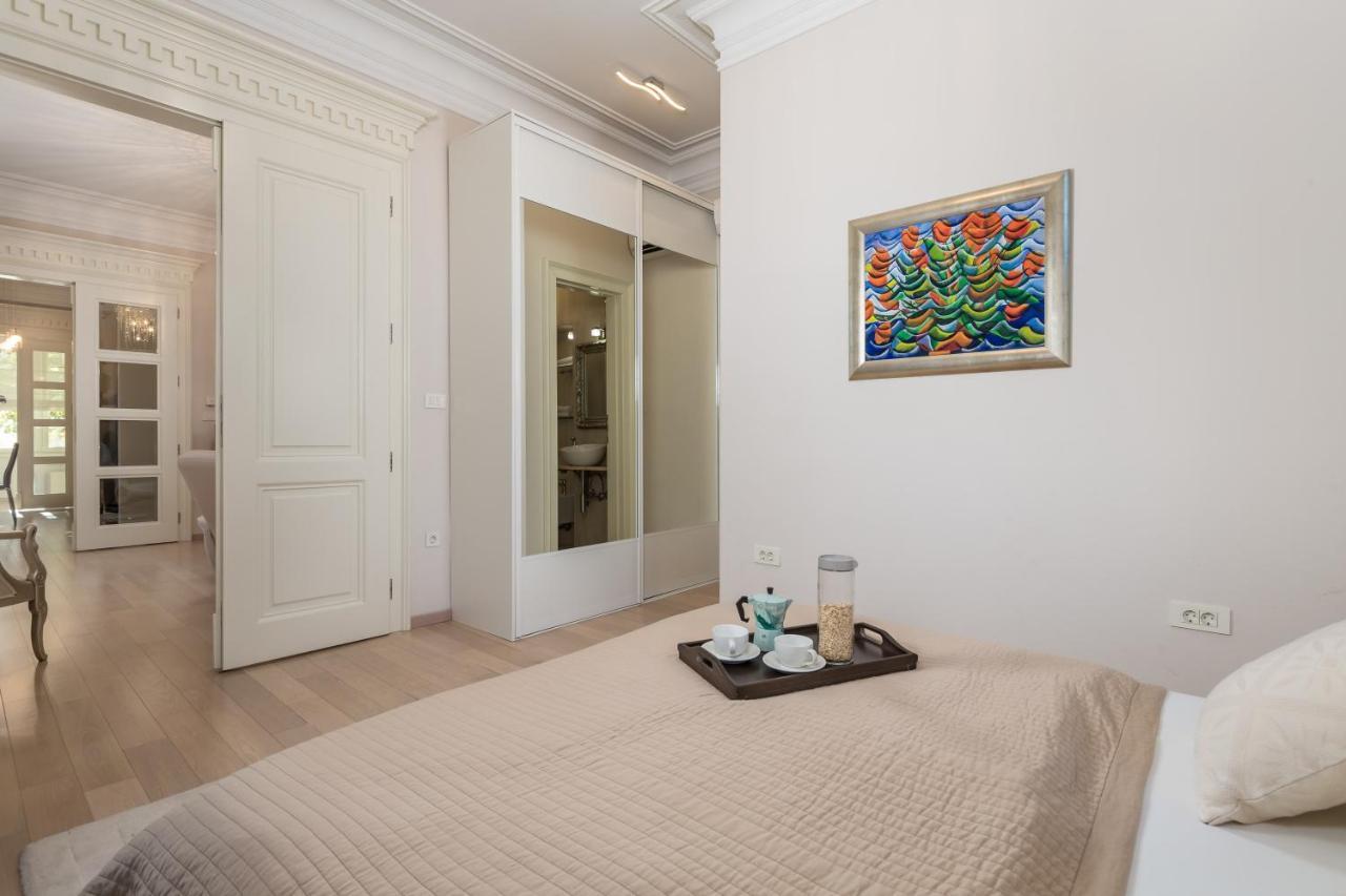 Villa Sokol Apartments Opatija Center Exterior photo